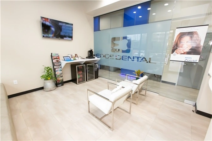 dentist cosmetic near me